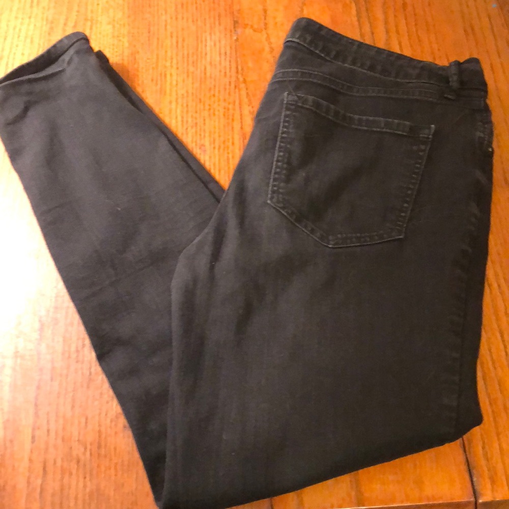 Old Navy black super skinny jeans